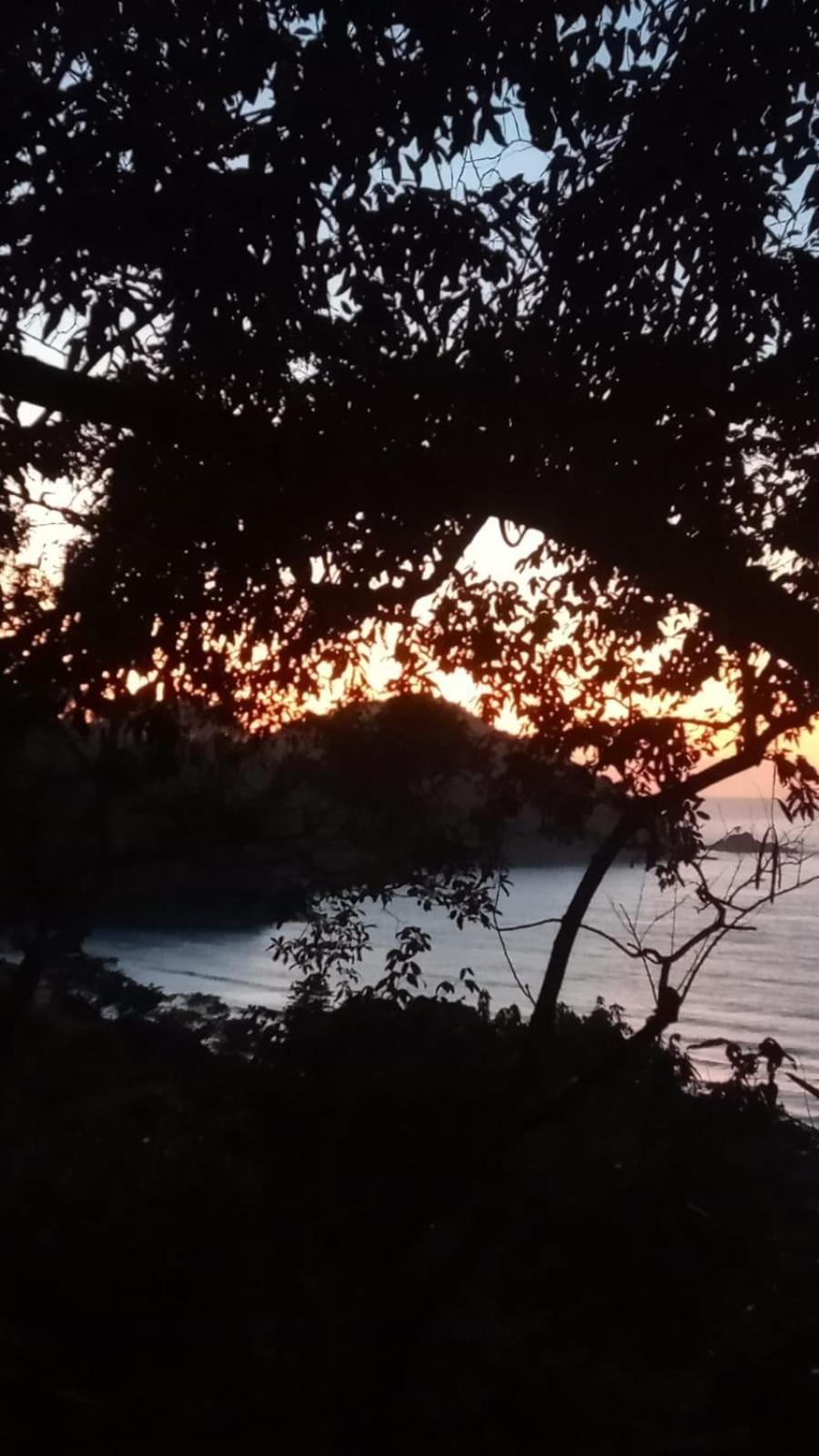 Altar Da Vermelha 180° De Vista O Mar